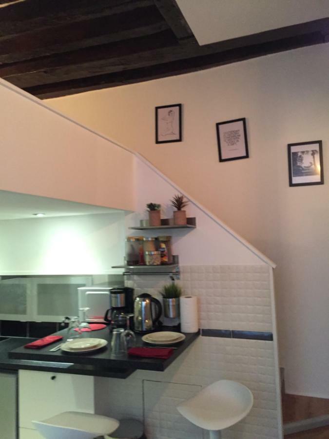 Cosy Marais Paris Apartment Екстериор снимка